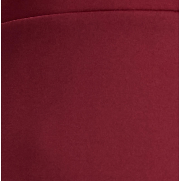 Wine coloured maxi dress with slit - Picture 4 of 4